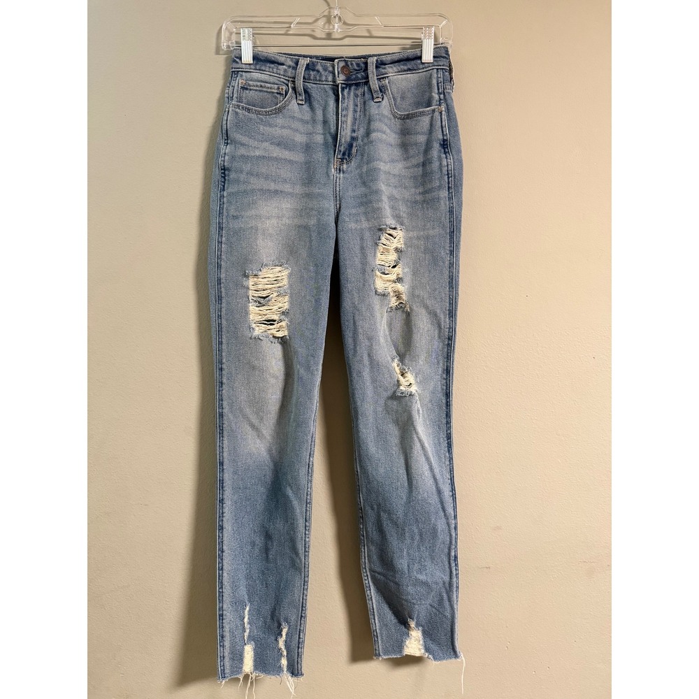 #603‎ Hollister High-Rise Mom Jeans Light Wash Distressed Raw Hem W26 L29 3L